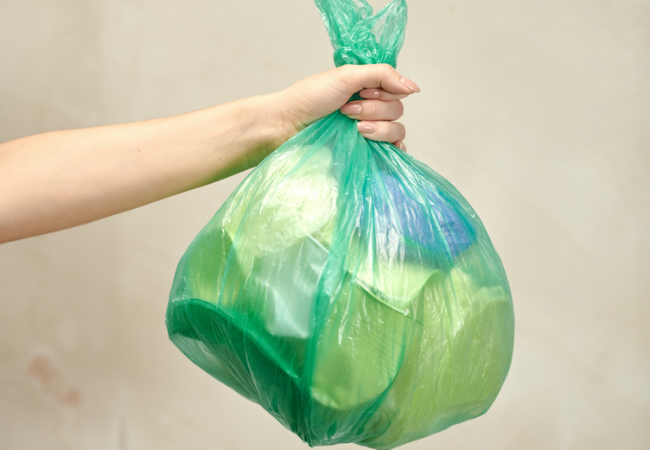 What is a single-use carrier bag?