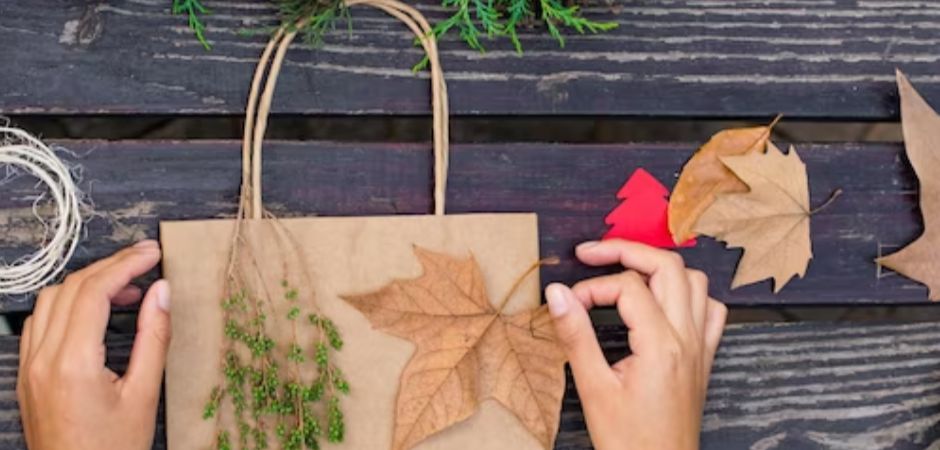 Decorating Christmas Bags with natural materials